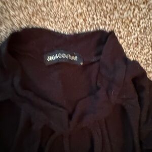 Jella Couture Black Short Sleeve Top